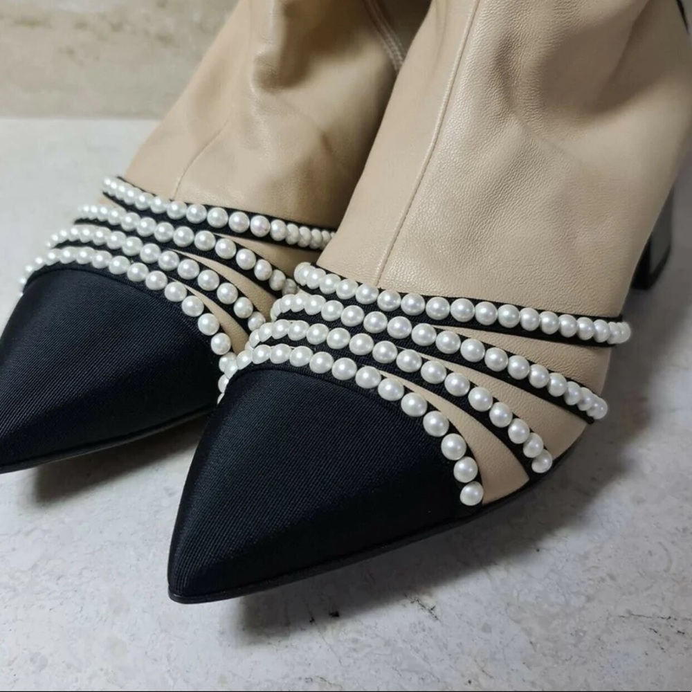 CHANEL PEARL BOOT - Picture 6 of 9